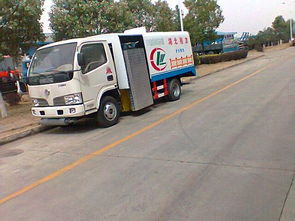 清洗車全面降價(jià)大促銷 國(guó)四東風(fēng)福瑞卡護(hù)欄清洗車及專用車選購(gòu)指南